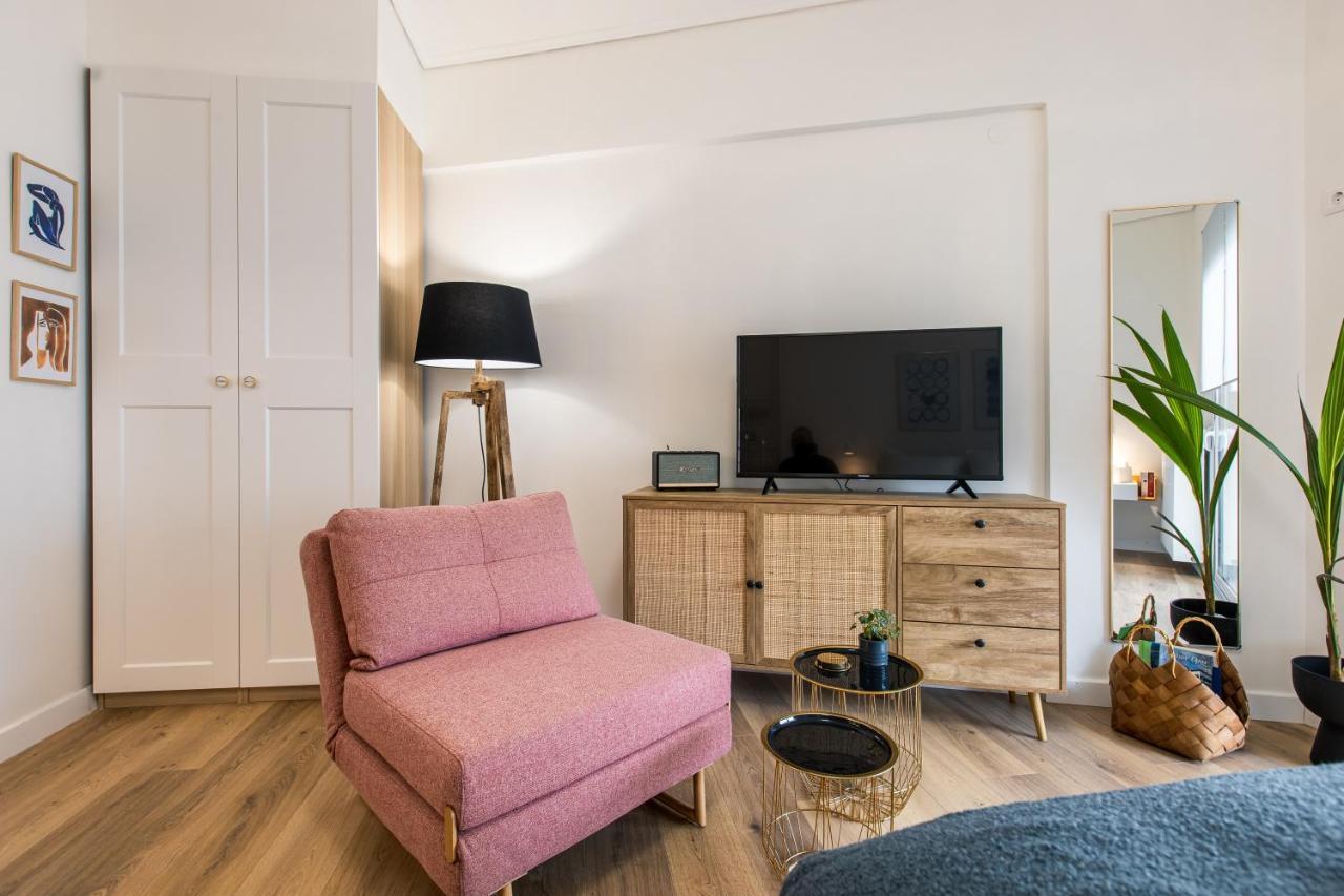 Chic & Comfort Homes In # 3 Apartment